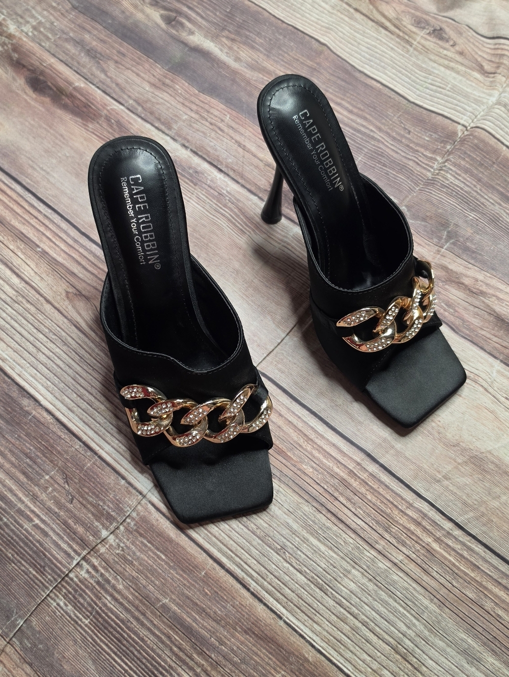 Cape Robbin Disteny Black Satin Gold Chain Square Open Toe Stiletto Mules - Picture 2 of 9